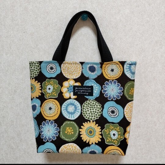 トートバッグ ハンドメイド花柄(ブラウン地) バッグ ランチバッグ サブバッグ拍卖