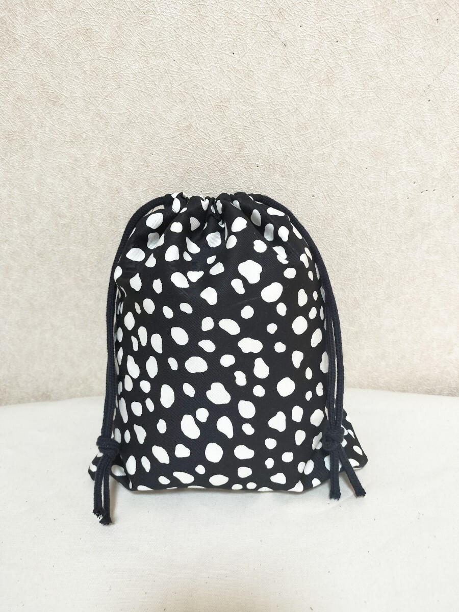 巾着袋 ハンドメイド 給食袋 小物入れ コップ袋 コップ入れ お弁当袋 ハンドメイド女の子巾着袋 入学準備拍卖