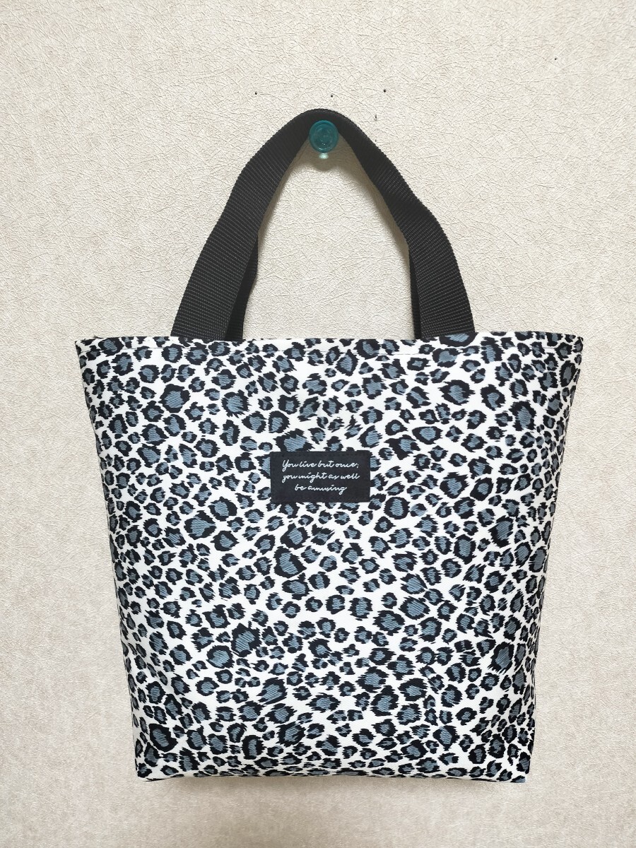 トートバッグ ランチバッグ サブバッグ ヒョウ柄 ミニトートバック お散歩バッグ 小さめトートバッグ ハンドメイド拍卖