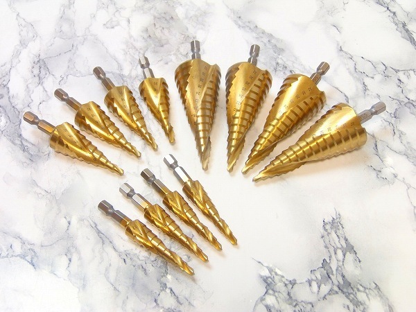 螺旋ステップドリル12本セット★タケノコ スパイラルドリル 鉄工用ドリル刃 工具ドリルビット 電気ドリルキリ インパクトドライバー Bb1xx4拍卖