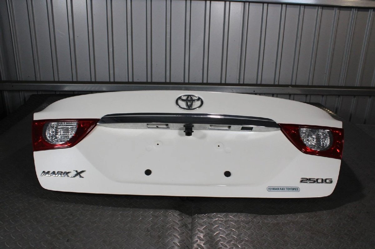 トヨタ GRX130 マークX トランクリッド トランク パネル パールホワイト 062拍卖