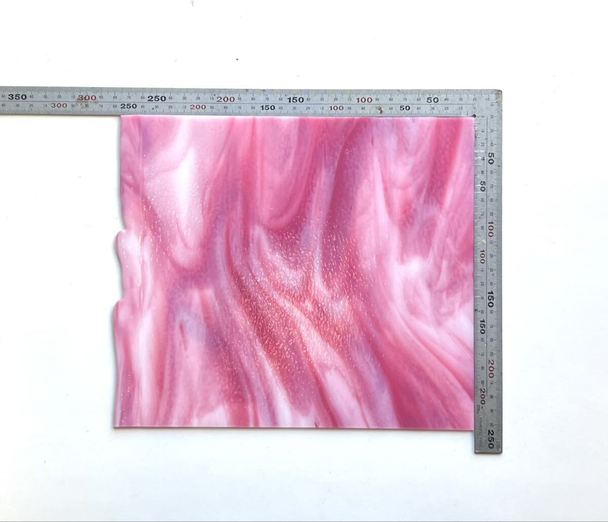 057 【特別価格】ブルズアイ BUF2302-30 ピンクオパール ストリーキー ステンドグラス フュージング材料 膨張率90 在庫僅か拍卖