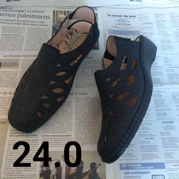 rakuchin らくちん コンフォートサンダル 黒 ブラック 24cm 3E コンフォートシューズ 箱なし拍卖