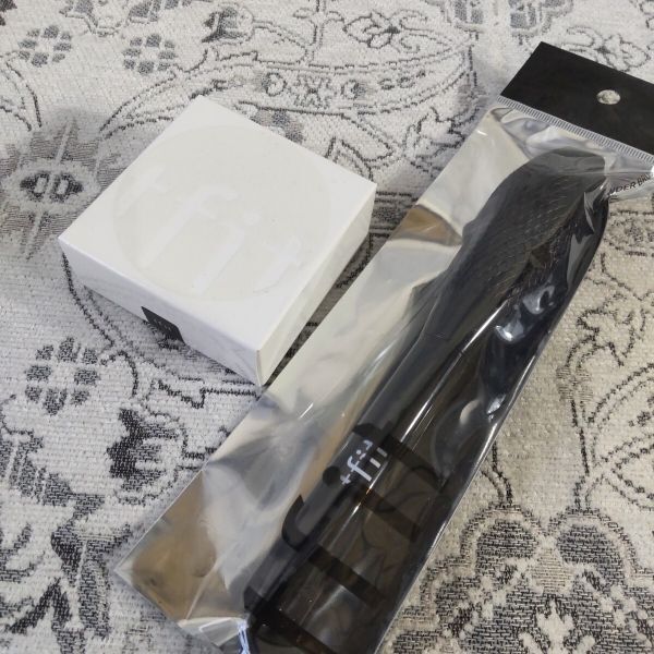 tfit トランスルーセントセット フィニッシングパウダー 01 ホワイト 7g & パウダーブラシ セット 未開封拍卖