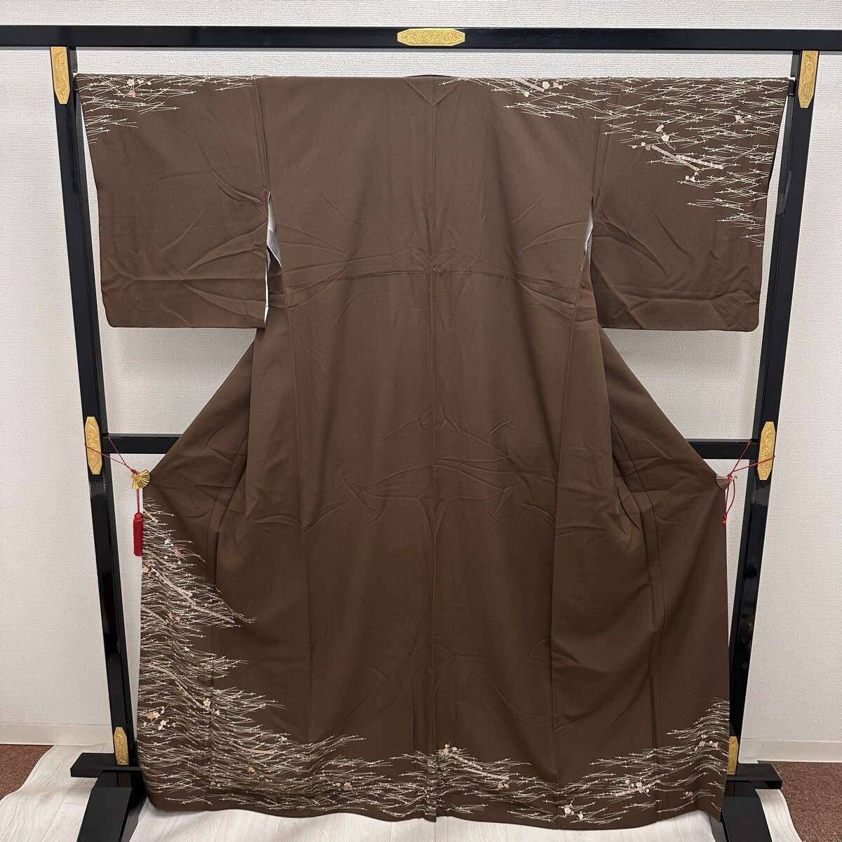 付下げ ちりめん 裄66.5 松葉に梅模様 笛 着物 正絹 Q-031拍卖
