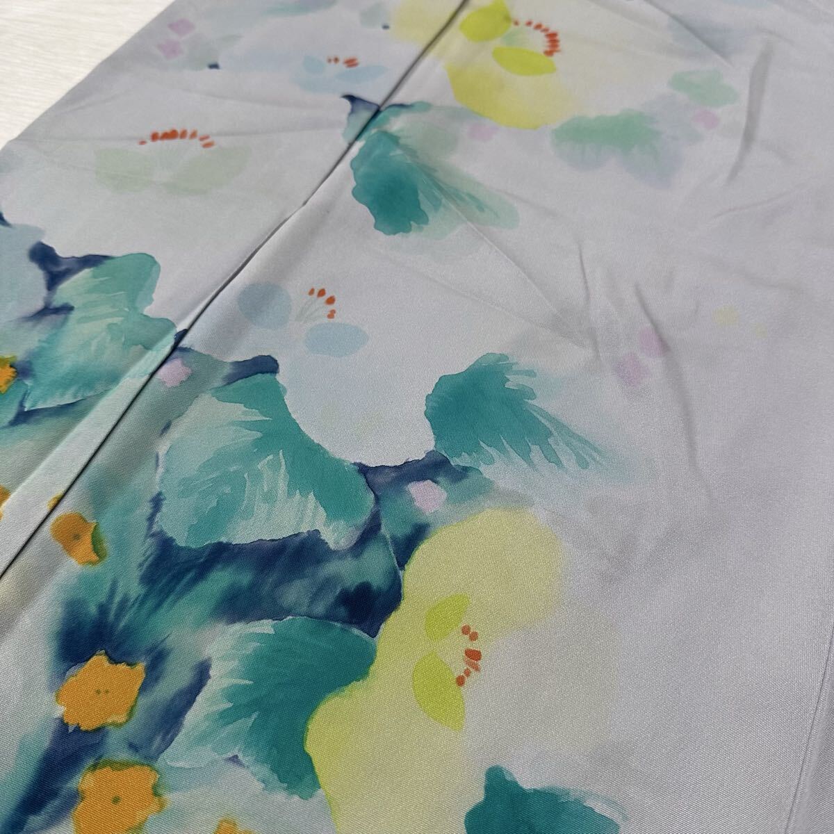 付下げ 水彩画風 手書きの花模様 着物 正絹 Q-051拍卖