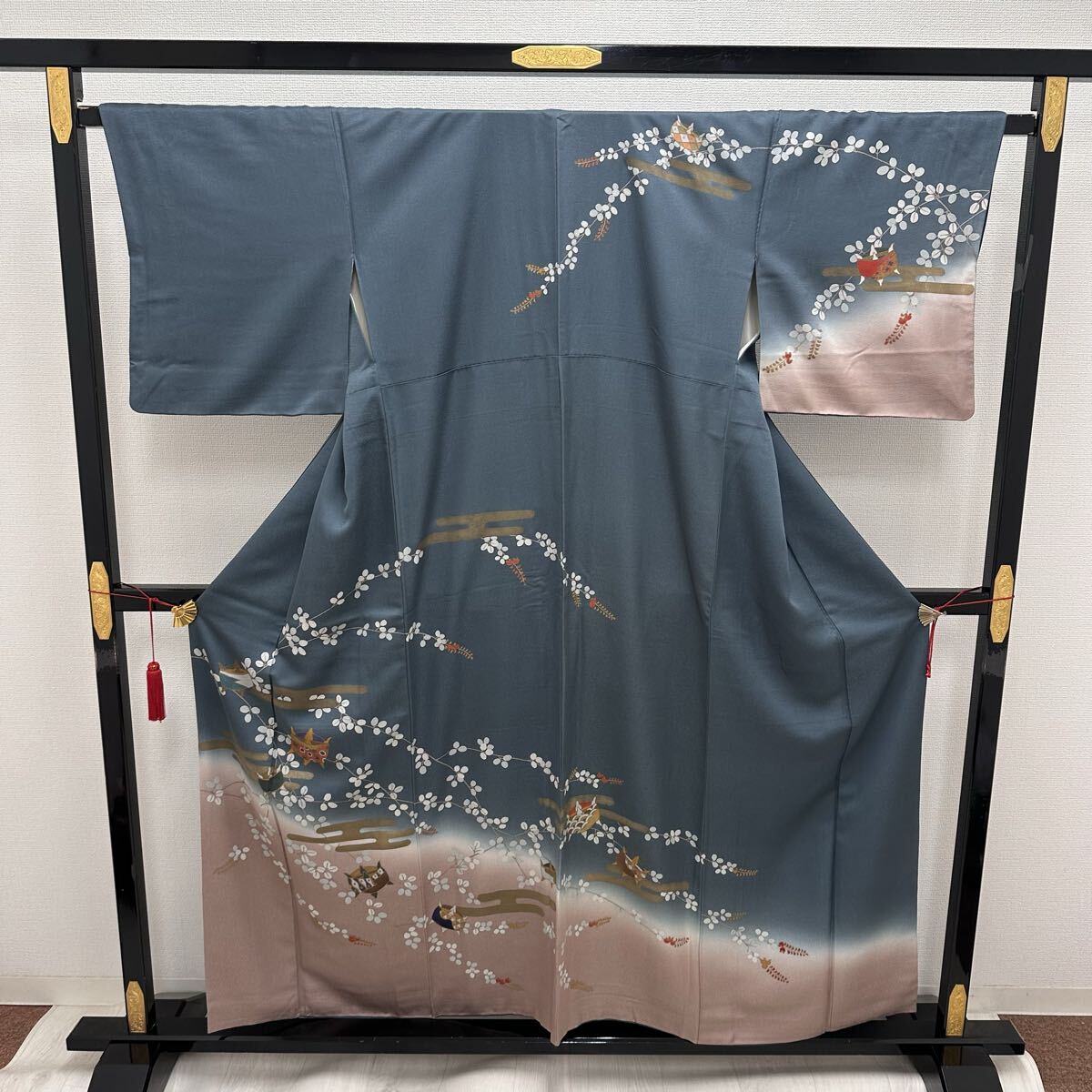 付下げ 暈し染 エ霞に糸車 草花模様 着物 正絹 Q-179拍卖