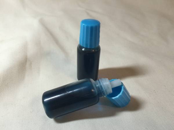 金2本! ネジロック材 ゆるみ止め ! ロックタイト ラジコンに最適強度 !10cc小分け 2本で.B拍卖