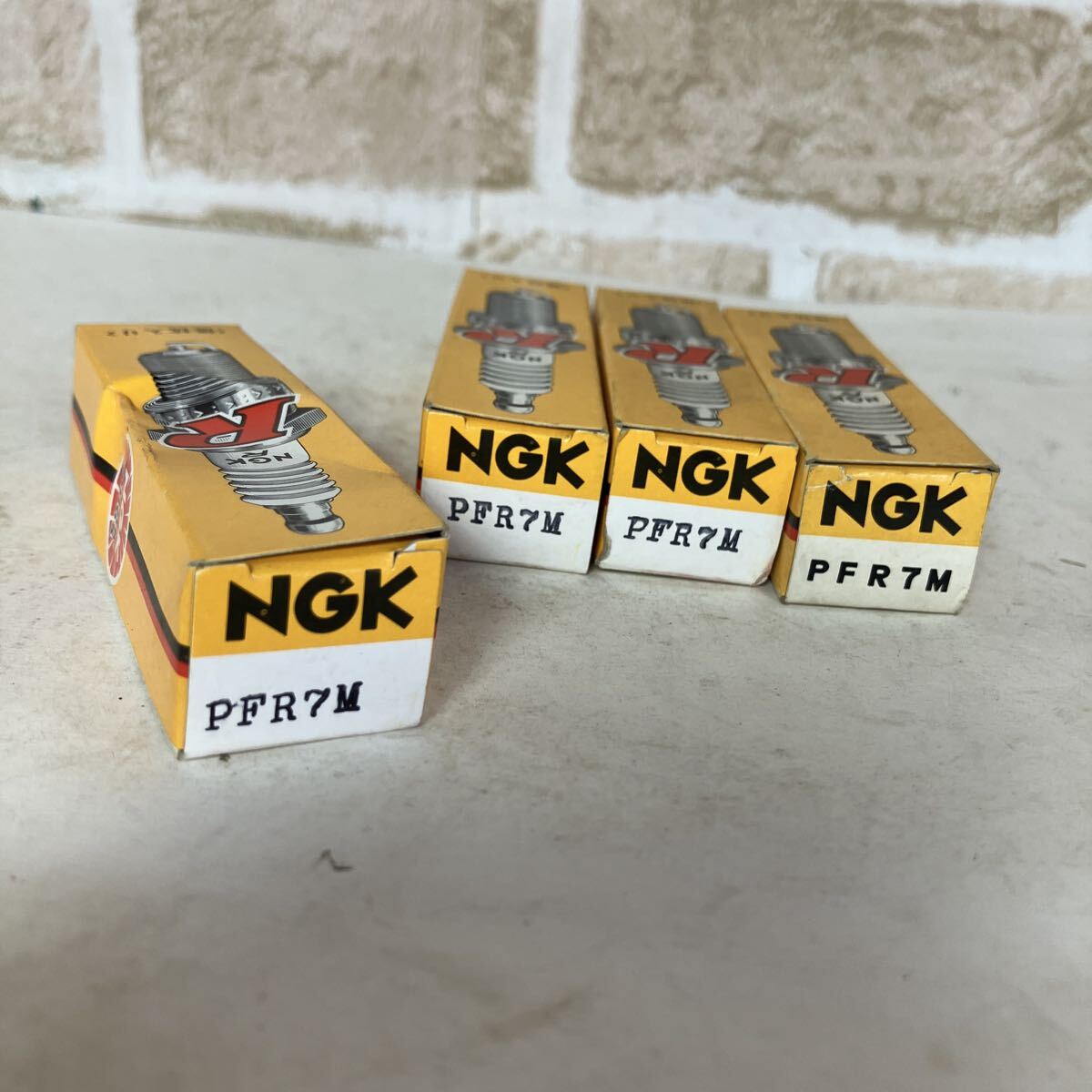 (30)NGK PFR7M 4個セット!スパークプラグ *Φ ×(;) *NO. 車部品 日本特殊陶業 新品拍卖