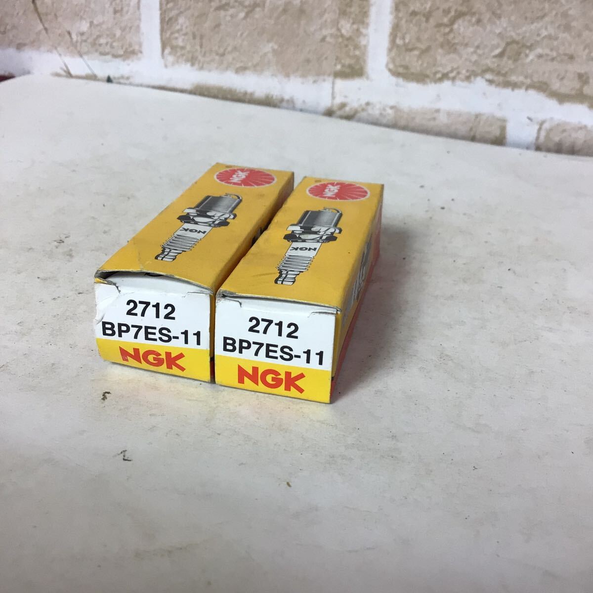 (69)NGK BP7ES-11 2個セット! スパークプラグ *NO. 2712 車部品 日本特殊陶業 新品拍卖