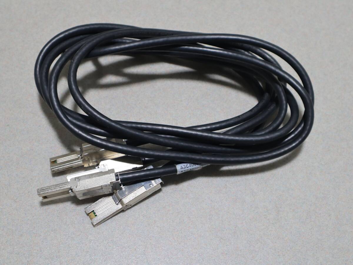 A0506 P 2個セット レターパックプラス Amphenol T26139-Y3988-M2 A3C40092276A 外部 mini SAS ケーブル 2m サーバー PC ストレージ用拍卖