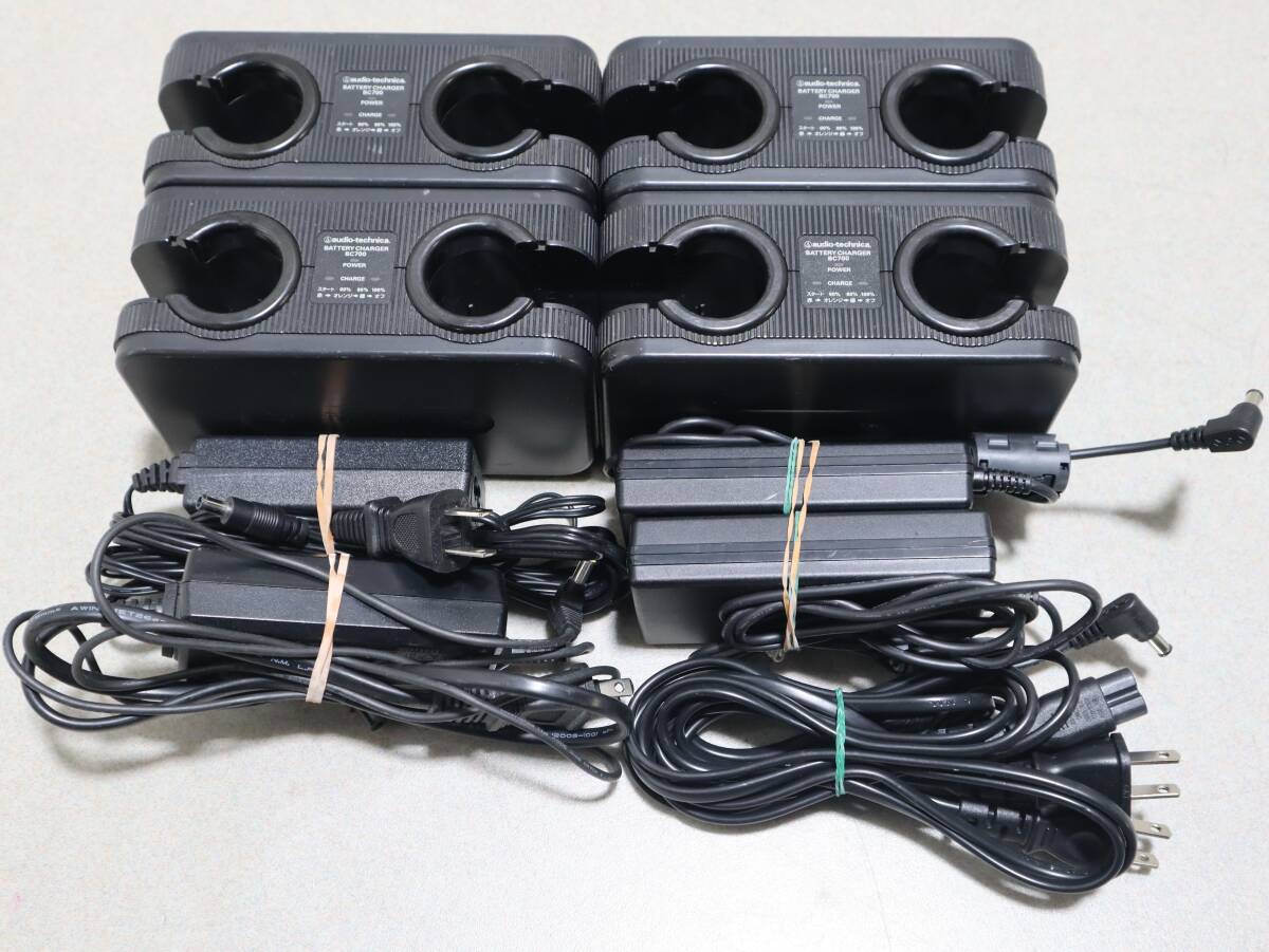 A0715 & 【4個セット】 第一興商 カラオケ DAM ワイヤレスマイク 充電器 BC700 動作確認済 ACアダプター付 中古品拍卖