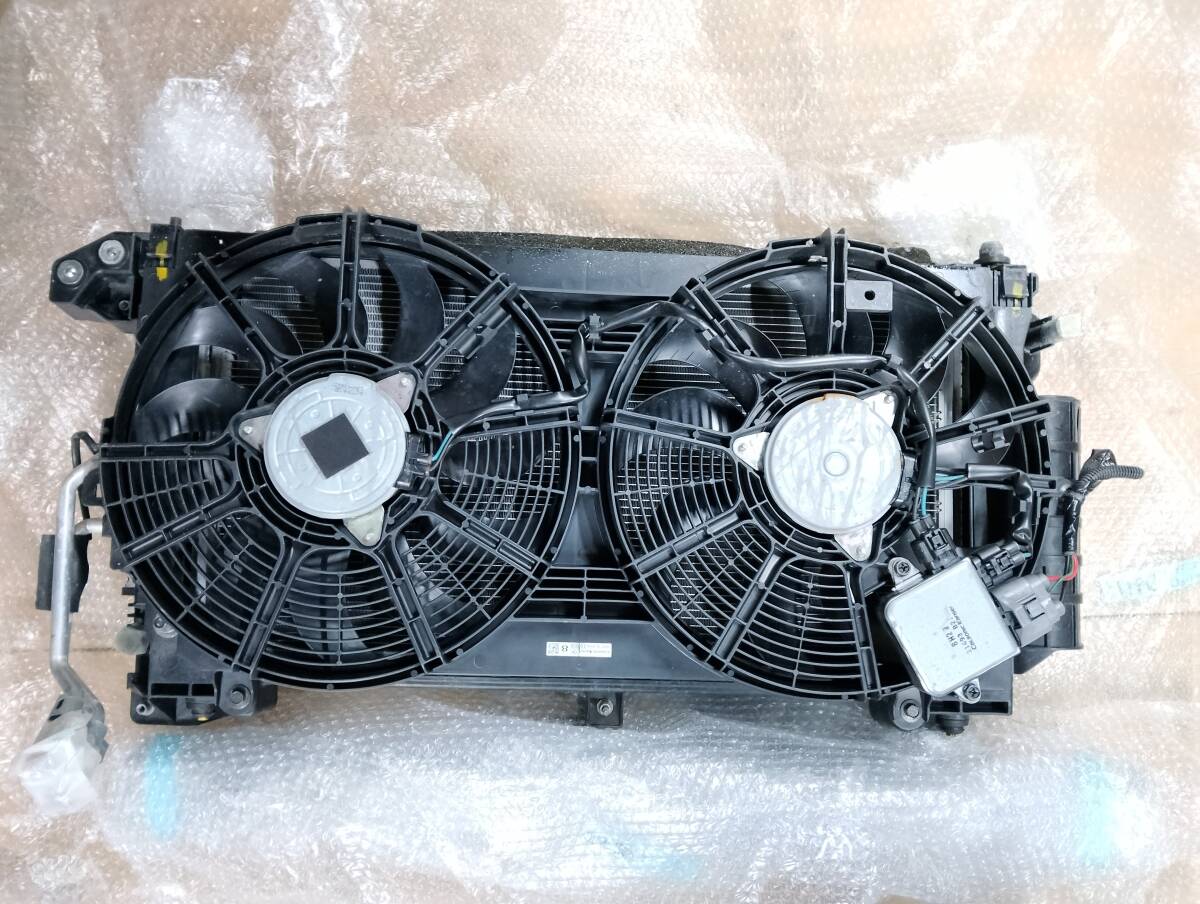 フィットハイブリッド GR3 ラジエーター 1238拍卖