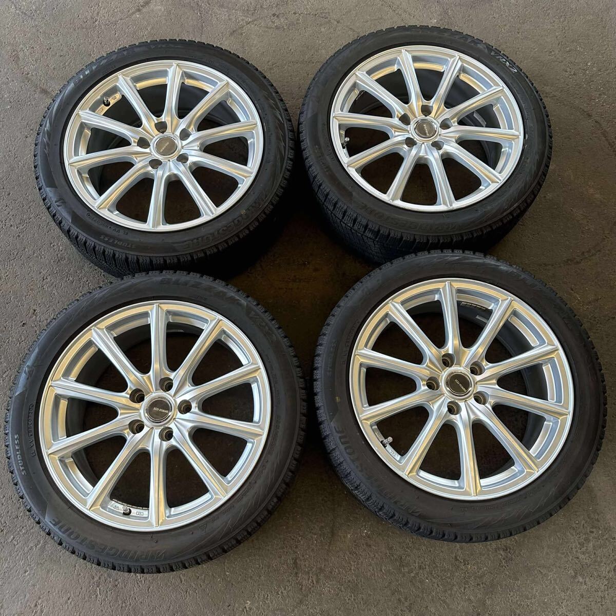 【6806】★ 235/45R18 4本セット冬タイヤブリヂストン ブリザック [2020年】アルミンホイール 18x7.5j PCD114.3 ハブ73mm 5穴拍卖