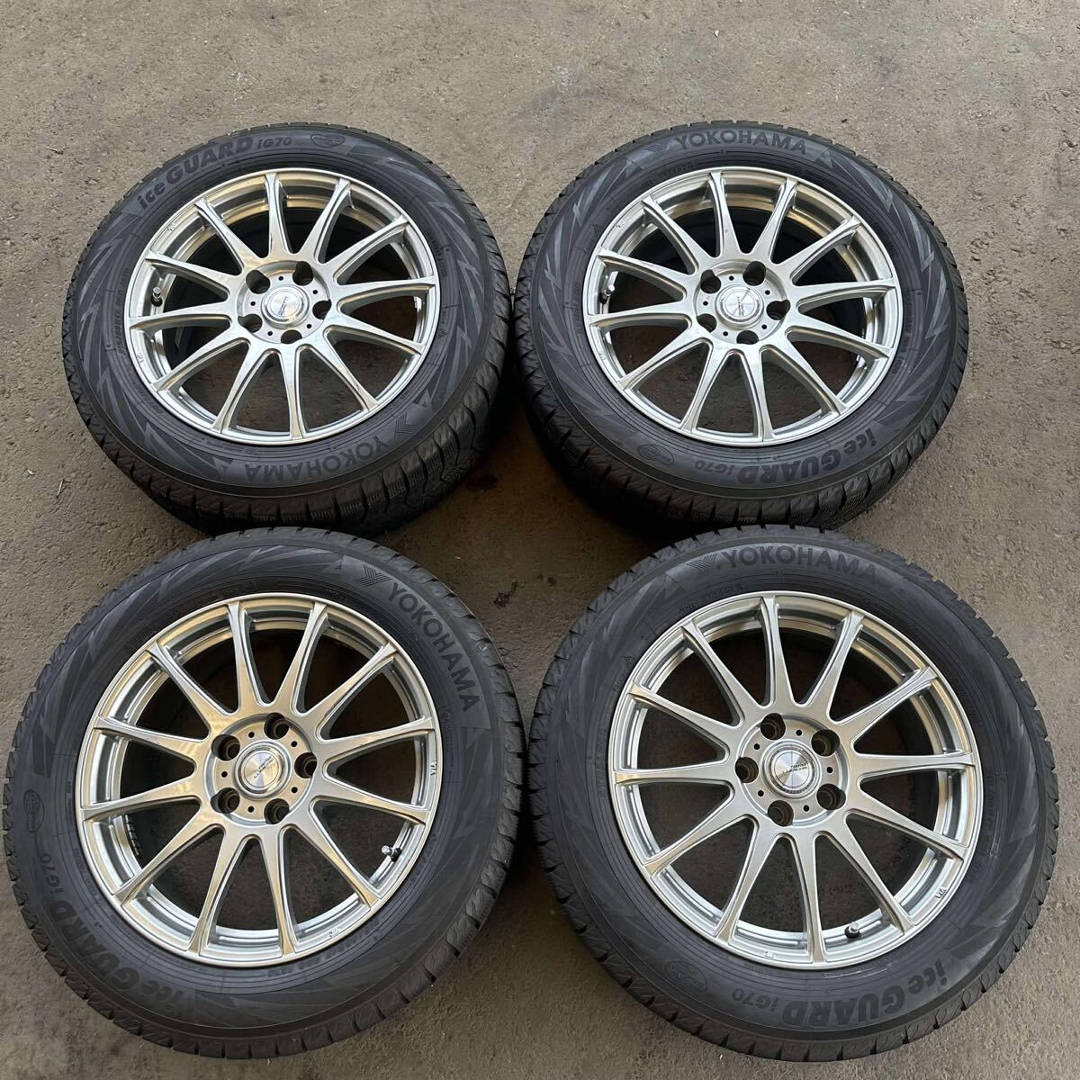 【6880】★ 215/60R17 4本セット冬タイヤ ヨコハマ アイスガード IG70[2022年】アルミンホイール 17X7jPCD114.3ハブ60mm 5穴拍卖