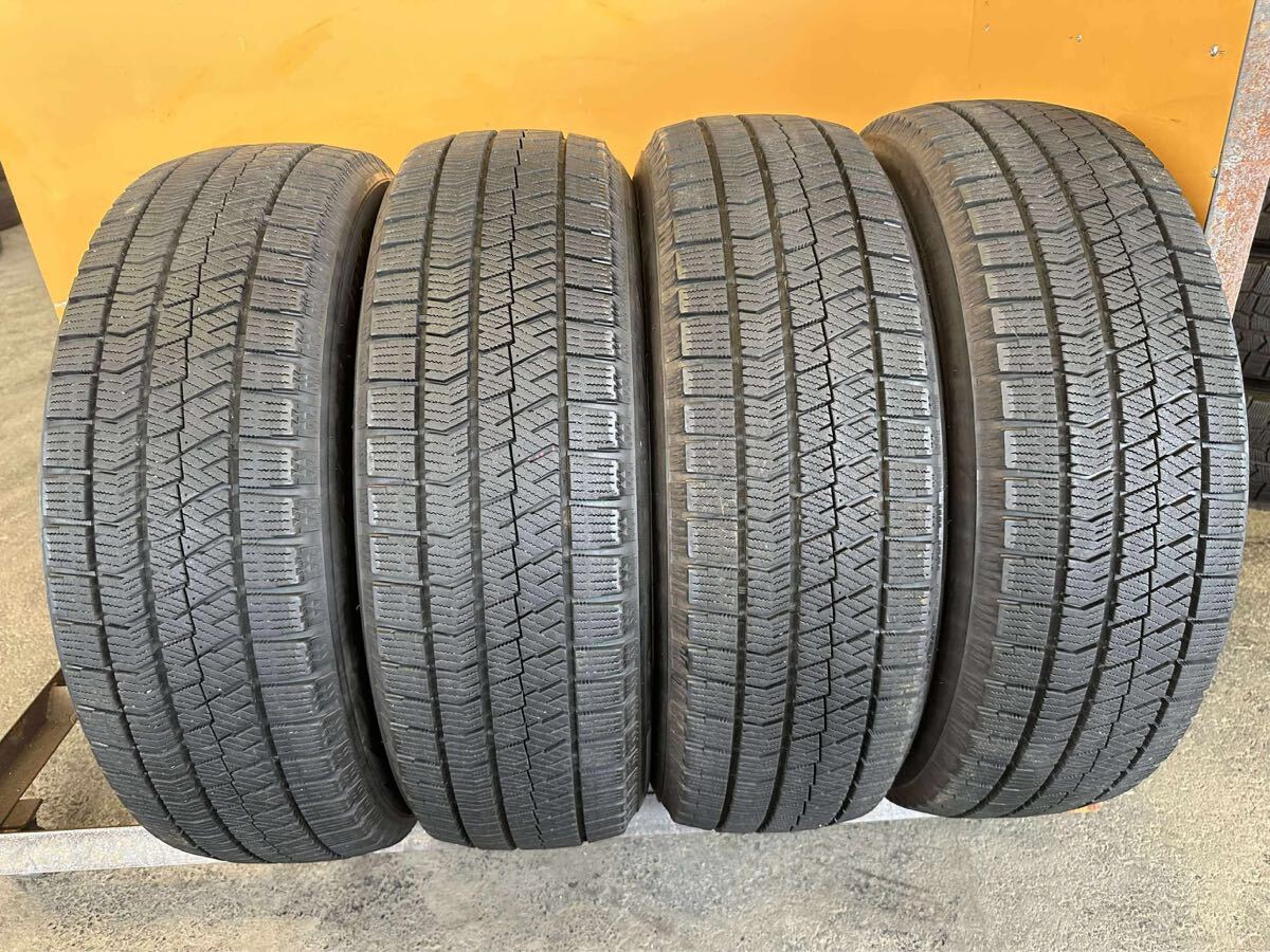 【6793】★195/60R17 4本セット冬タイヤバリ山 ブリヂストン ブリザック VRx2 [2019年】拍卖