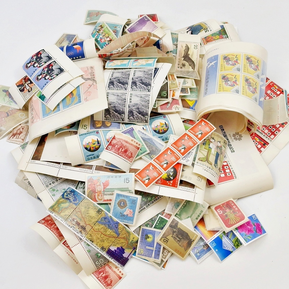 C25-F-114【未使用 バラ 切手まとめ】額面合計11,175円分 普通切手 記念切手 ミニシート オリンピック切手 ふるさと切手 お年玉切手拍卖
