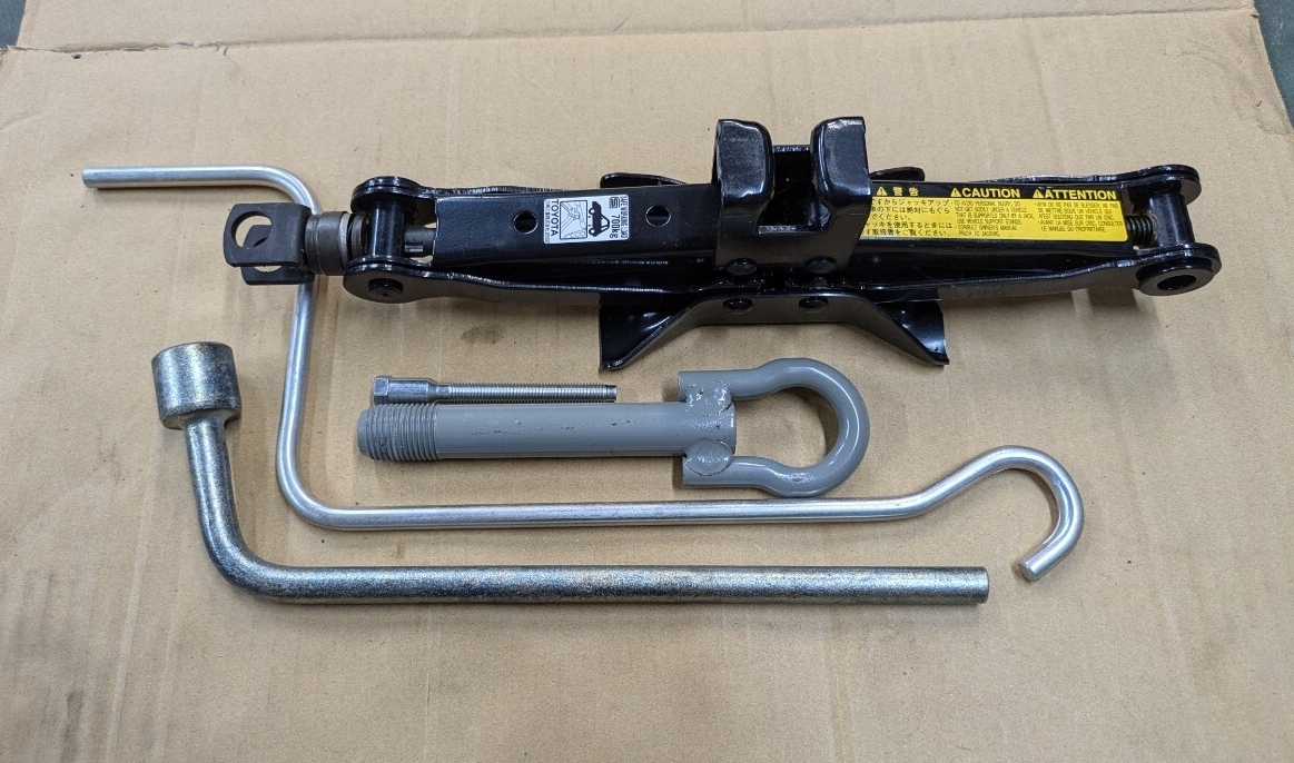 MR-S ZZW30 純正 車載工具 袋無し拍卖