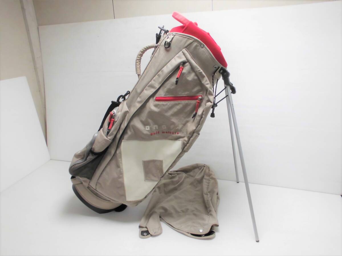 ■ONOFF オノフ キャディバッグ ゴルフバッグ スタンド式 ベージュ×レッド■拍卖
