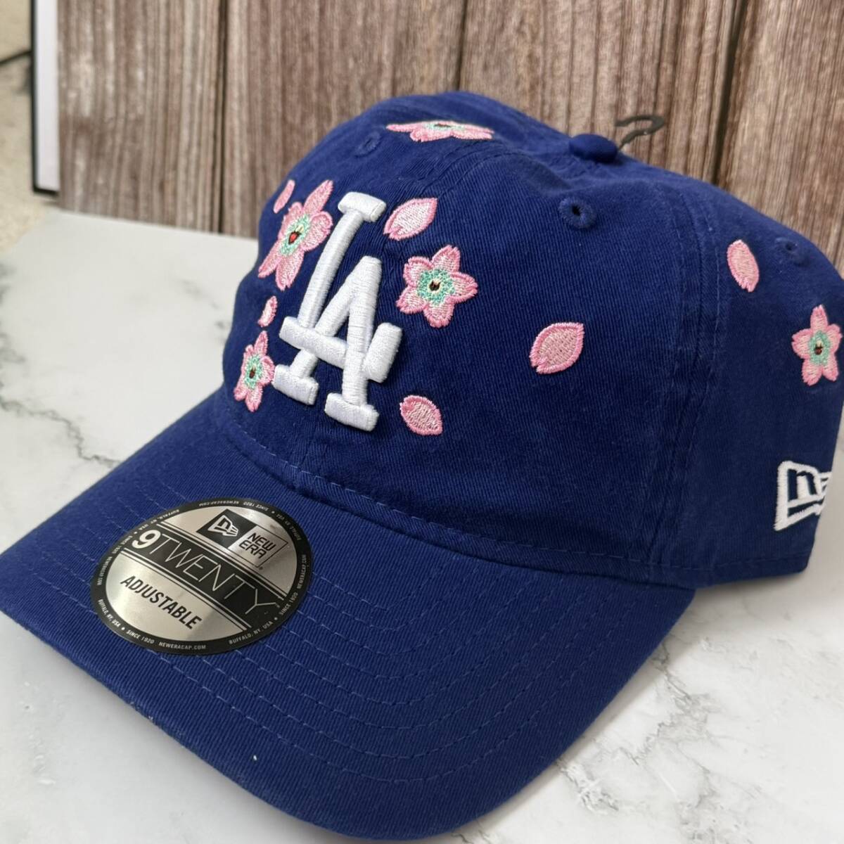 Takashi Murakami x MLB World Tour Tokyo Series 2025 New Era 9Twenty Dodgers Strapback Hat Blue 村上隆 x MLB ドジャース ブルー拍卖