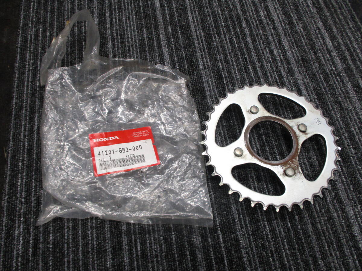 シャリー リアスプロケット CF50 純正品 38T 41201-GB2-000拍卖