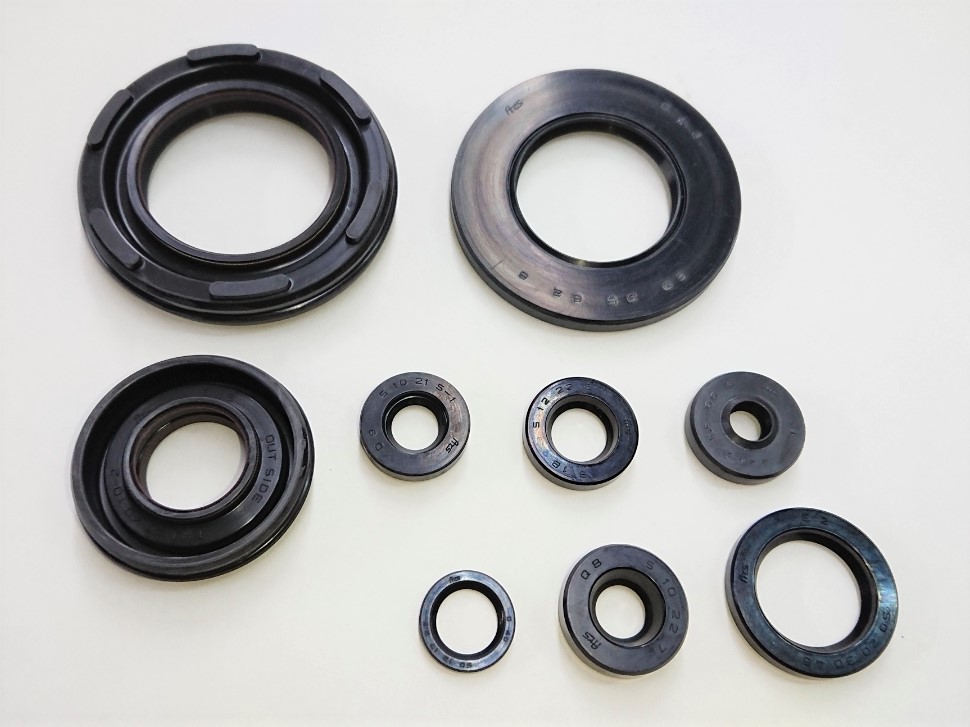 YAMAHA RD250 RD350 RD400 エンジン オイルシール セット (44-0110)拍卖