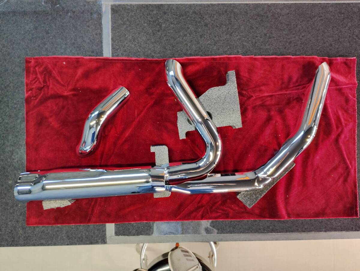 ハーレーダビッドソン純正 マフラー用 エキゾースト ヒートシールド 2017年から2024年ツーリング、トライク用拍卖