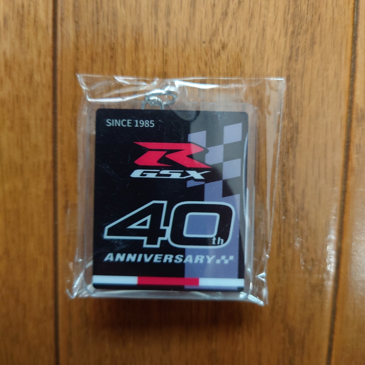 スズキ・GSX-R 40th アニバーサリー・スズキ・アクリルキーホルダー・SUZUKI サイズ40㎜×40㎜拍卖