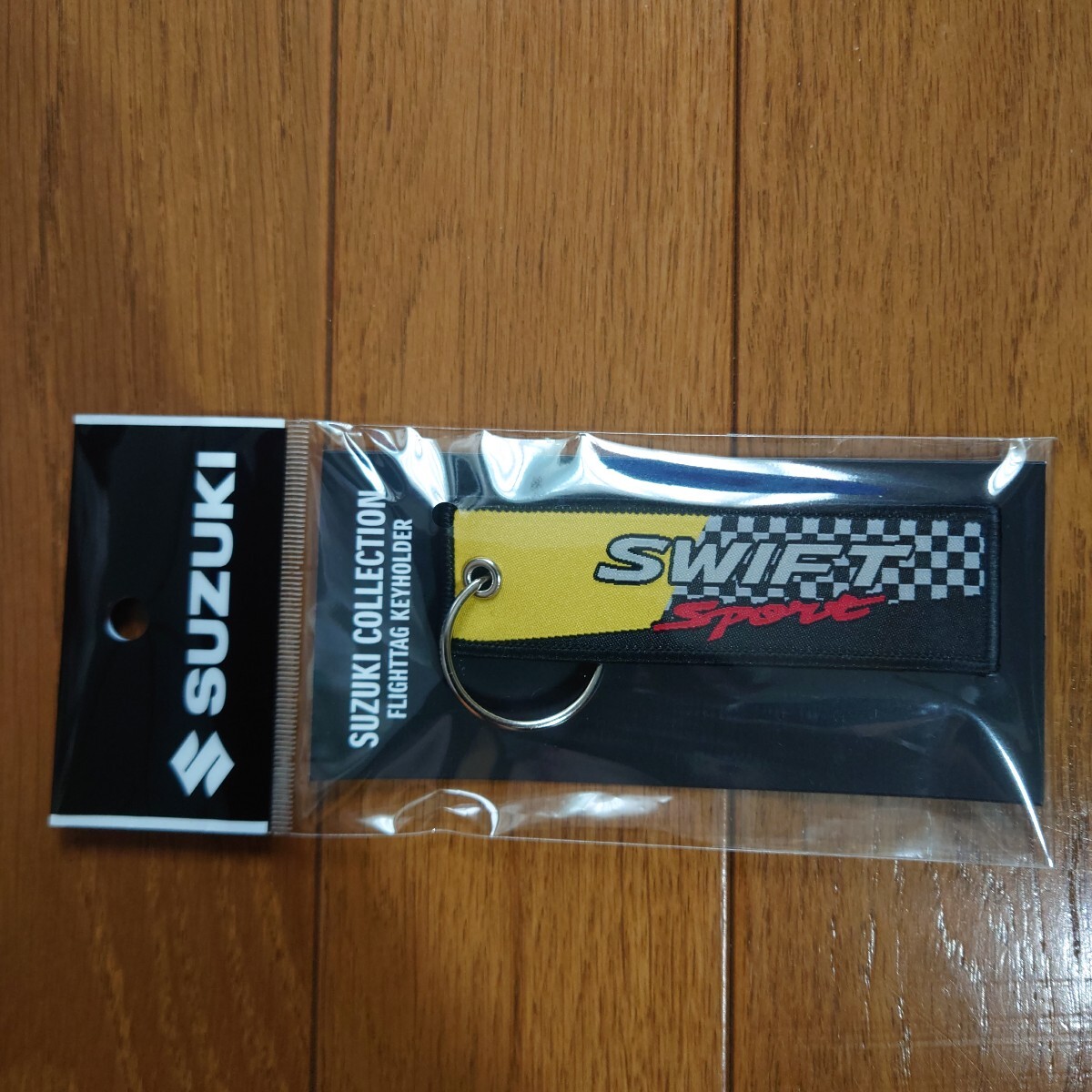 スズキ・スイフト スポーツ・フライトタグ キーホルダー SUZUKI純正 キーリング 品番:99000-79NK0-088拍卖