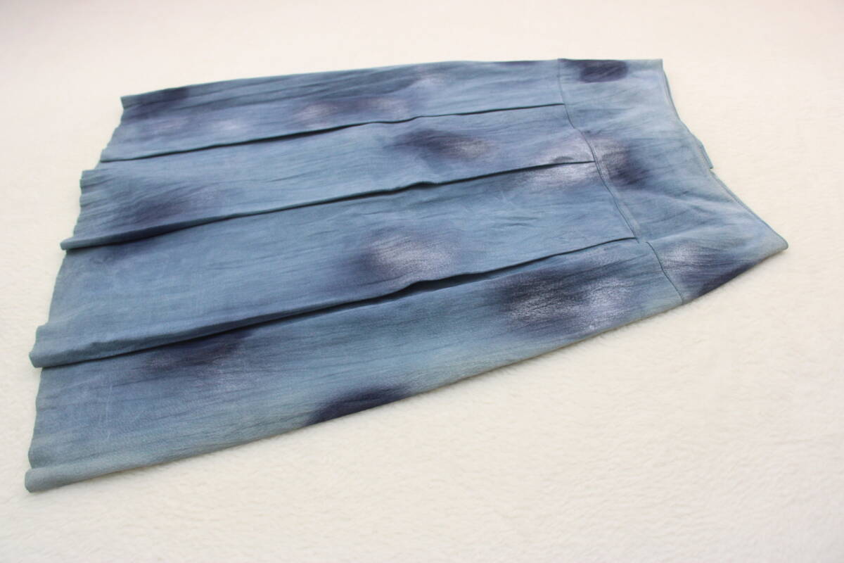 5645 新品 タグ付 本革スエードレザースカート 定価 36,000円 ブルー11号拍卖