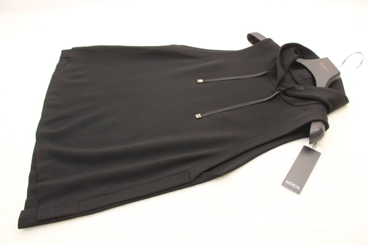 5750 新品 SOEN タグ付 フーテッドベスト ブラック 42表記 定価¥29,700-拍卖