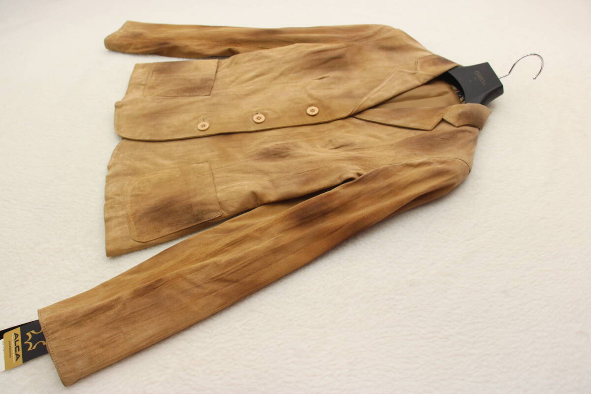 5694 新品タグ付き 高級本革レザージャケット ベージュSサイズ拍卖