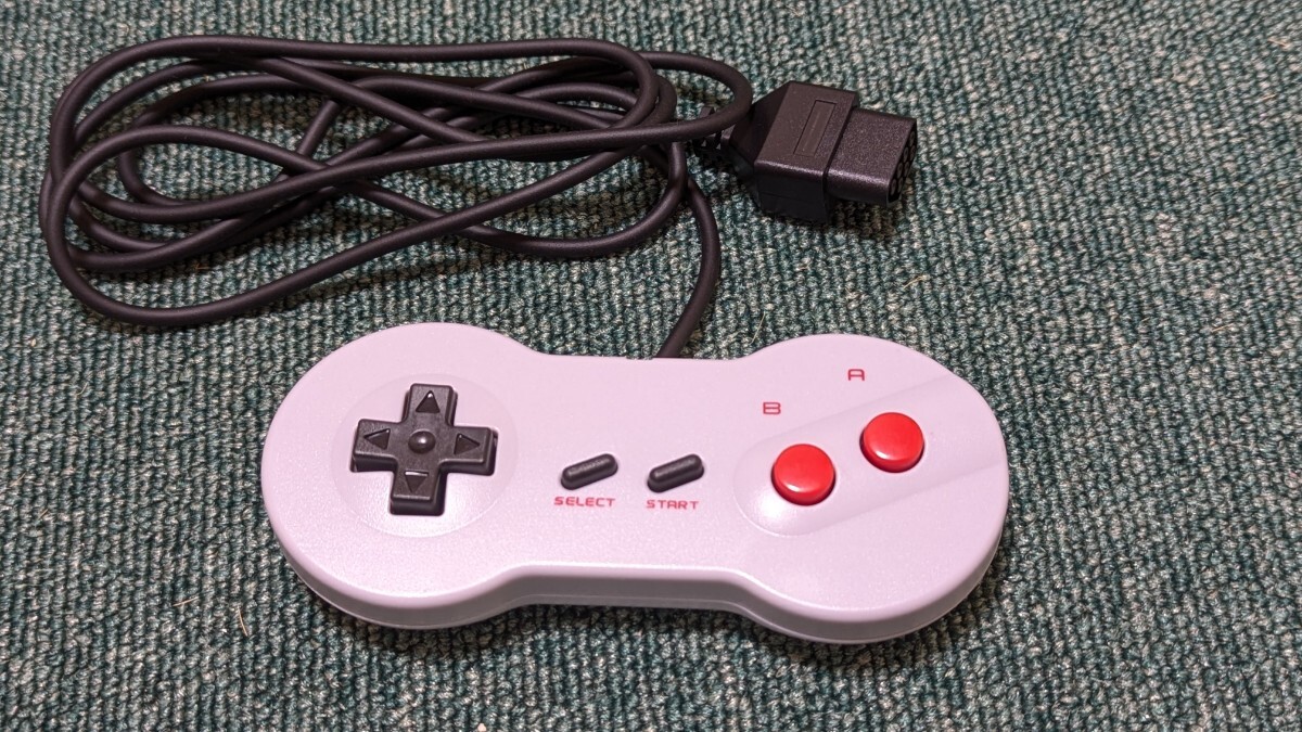 ニューファミコン コントローラー レトロゲーム ファミコン NEWファミコン AVファミコンコントローラー拍卖