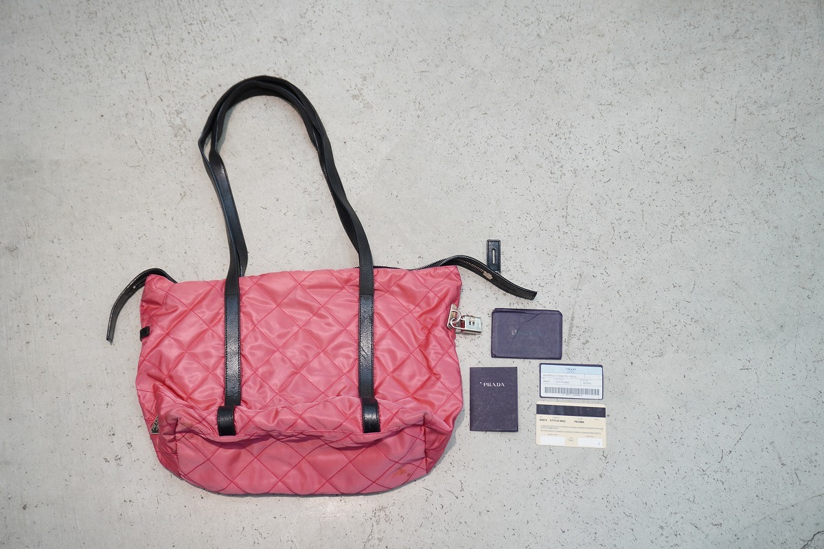 正規 PRADA プラダ B9974 テスート ナイロン レザー ステッチ キルティング トートバッグ ショルダー 南京錠 ピンク 1014P▲拍卖