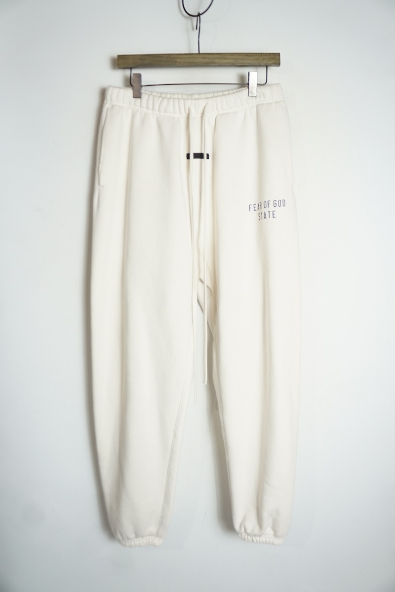 国内正規 美品 24AW ESSENTIALS エッセンシャルズ FEAR OF GOD フィアオブゴッド STATE LOGO SWEAT PANTS スウェット パンツ S 830P♪拍卖