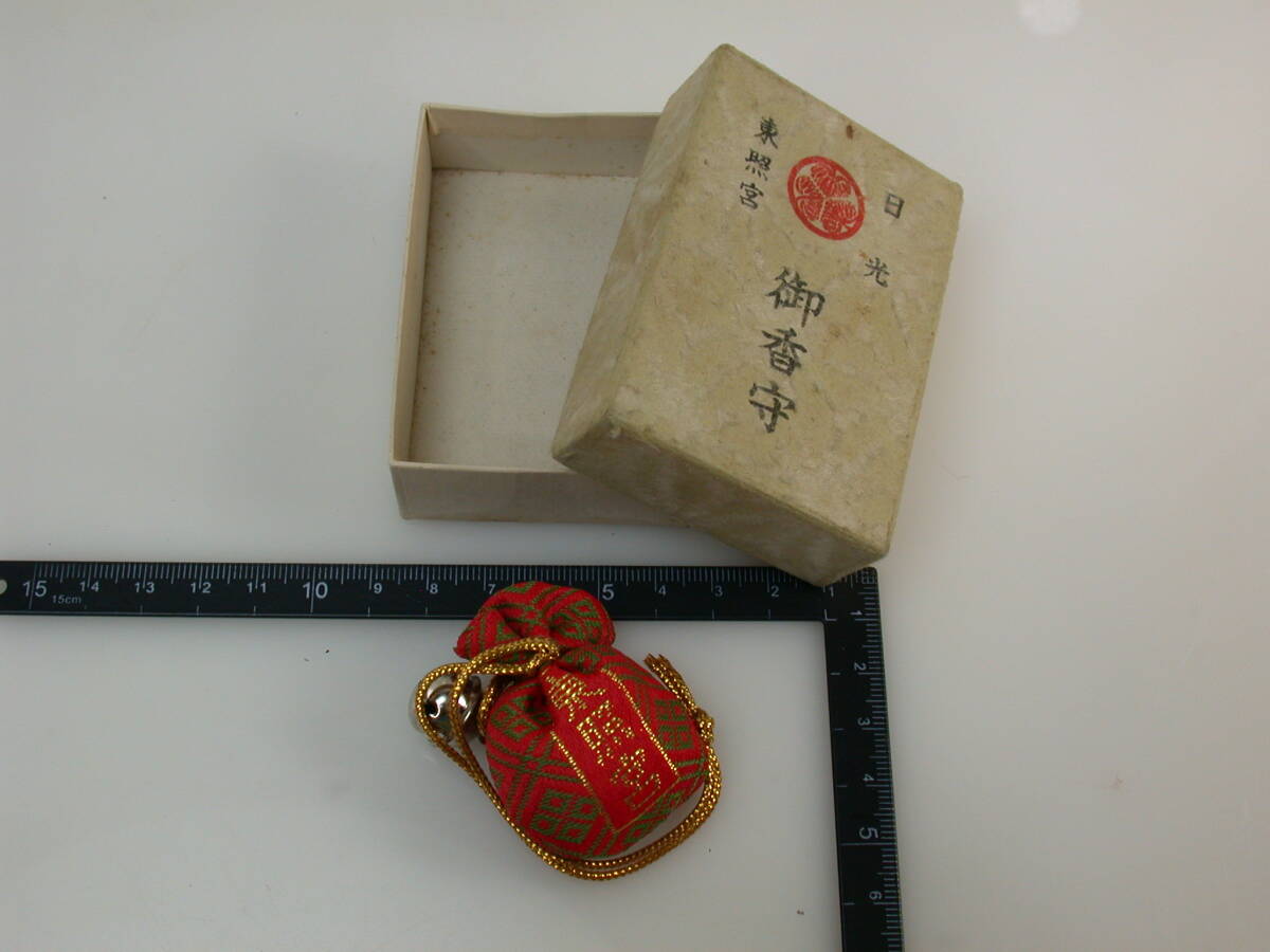 夢499.日光東照宮 御香守 お守り 箱 未使用品 三葉葵拍卖