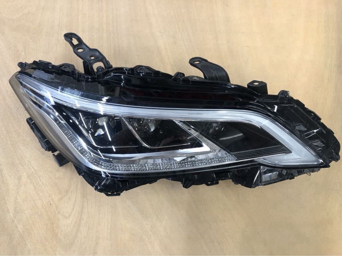美品 ARS220 クラウン RS 右ヘッドライト LED拍卖