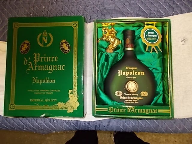 ナポレオン ブランデー Napoleon Extra Old 箱付きです。拍卖