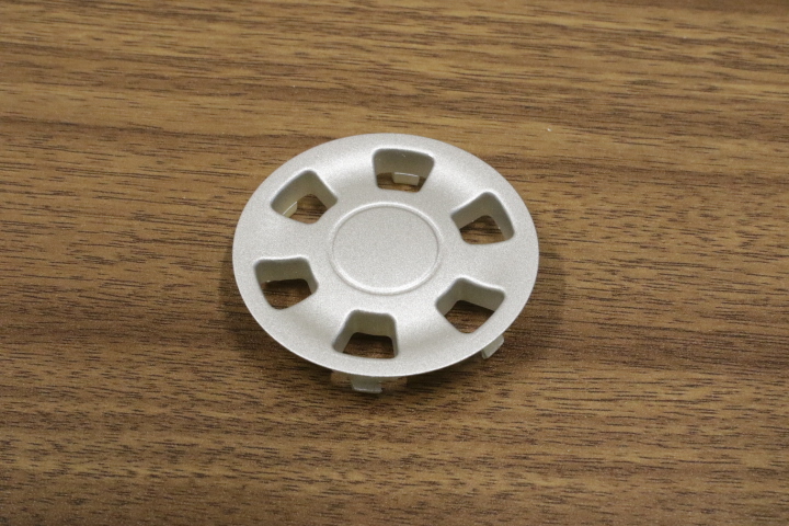 純正 ホイールキャップ リモワ RIMOWA マルチホイールキャップ キャスター 車輪 純正品 正規品 部品 タイヤ スーツケース パーツ 拍卖