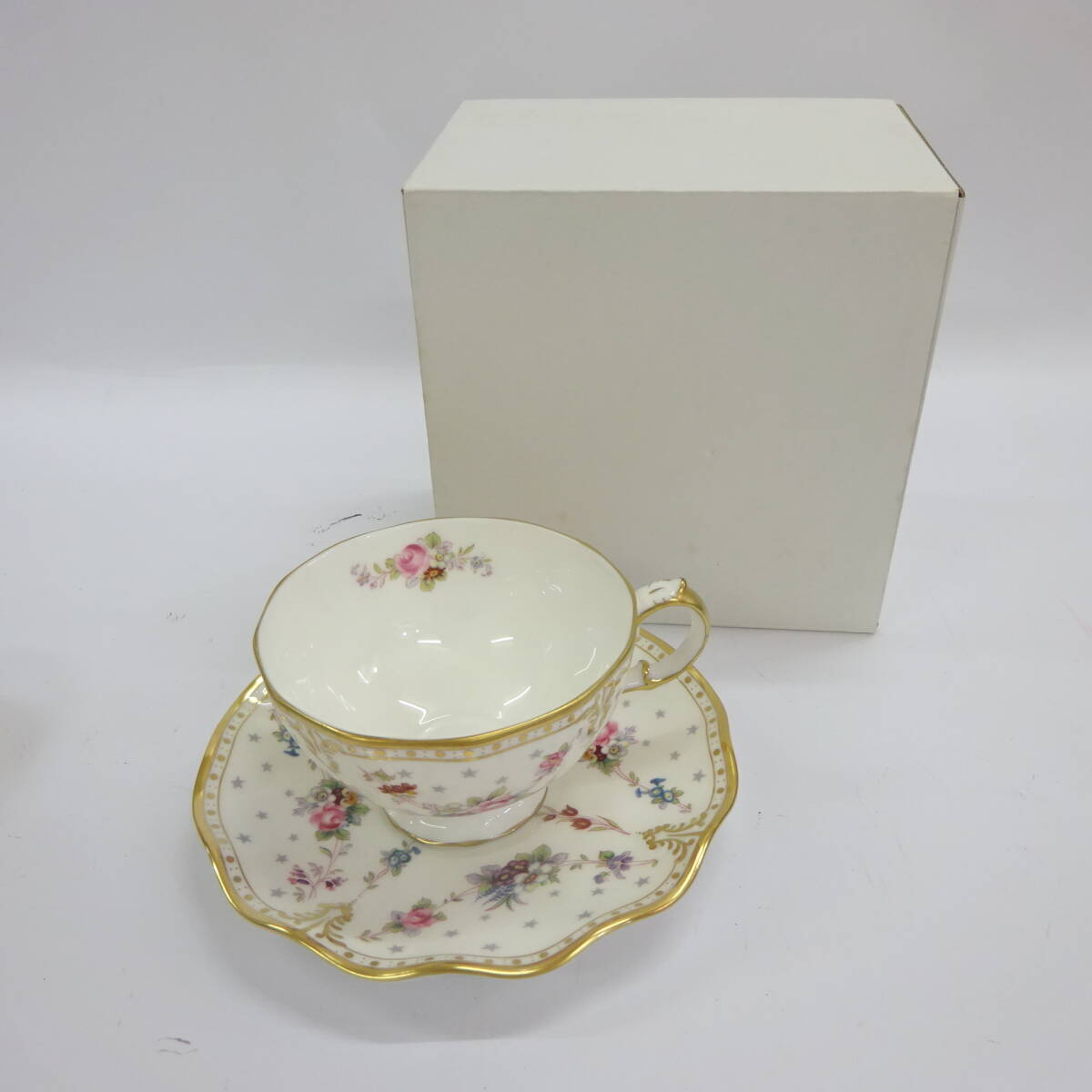 ロイヤルクラウンダービー ロイヤルアントワネット カップ&ソーサー 食器 テーブルウェア インテリア サイズ発送 K-4186644-17-mrrz2拍卖