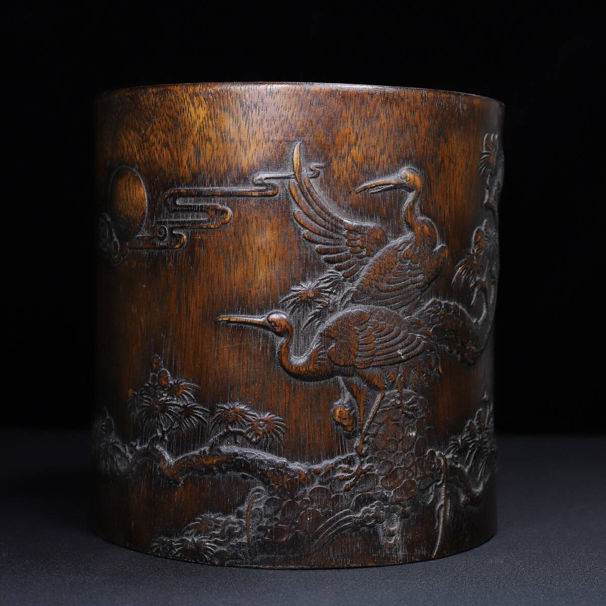 旧蔵 清 花梨木 彫刻 松鶴延年 丸筆立て 筆道具 文房具 極細工 中国古玩 骨董品 古美味 210拍卖