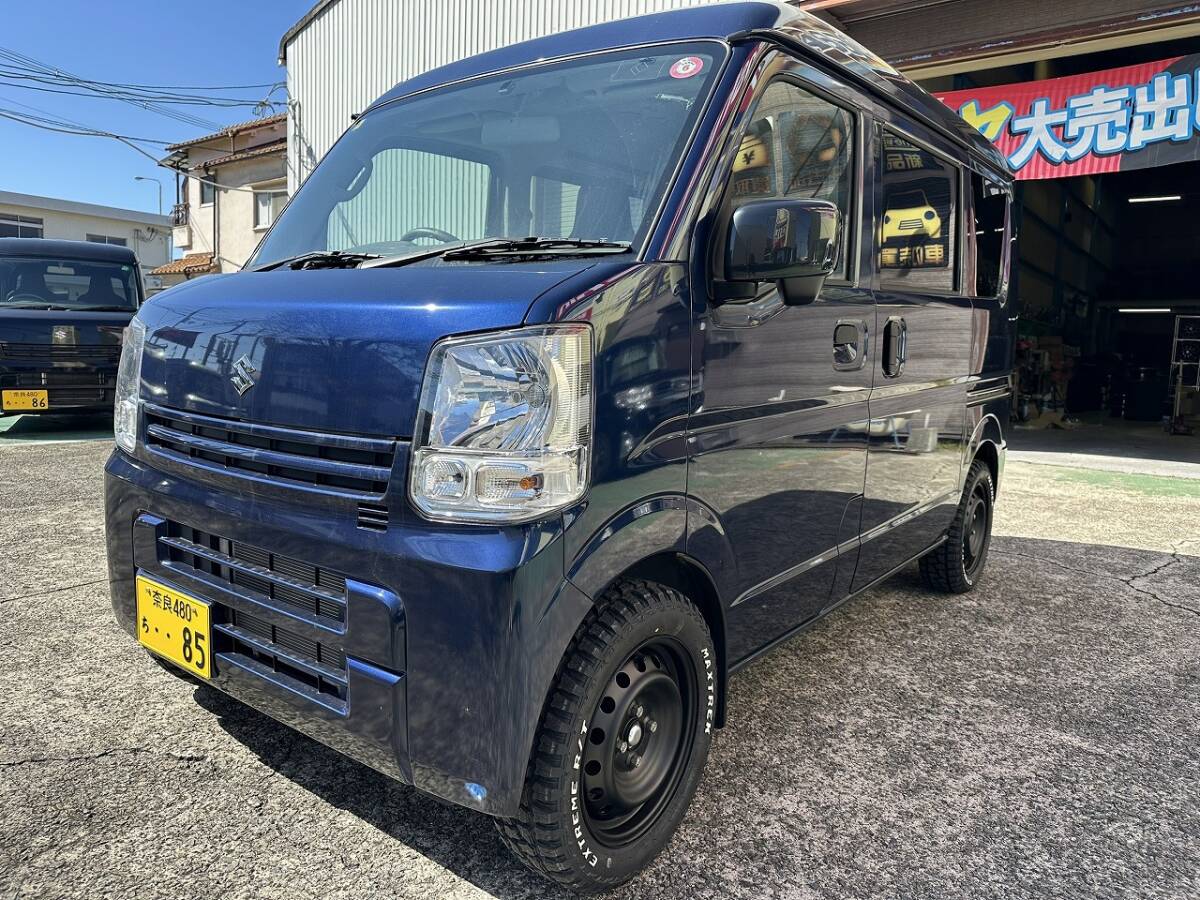 車中泊ベッド R5年式 走行距離少ない スズキ エブリィバン DA17V ゴツゴツ新品タイヤ付 コン 3100km 拍卖