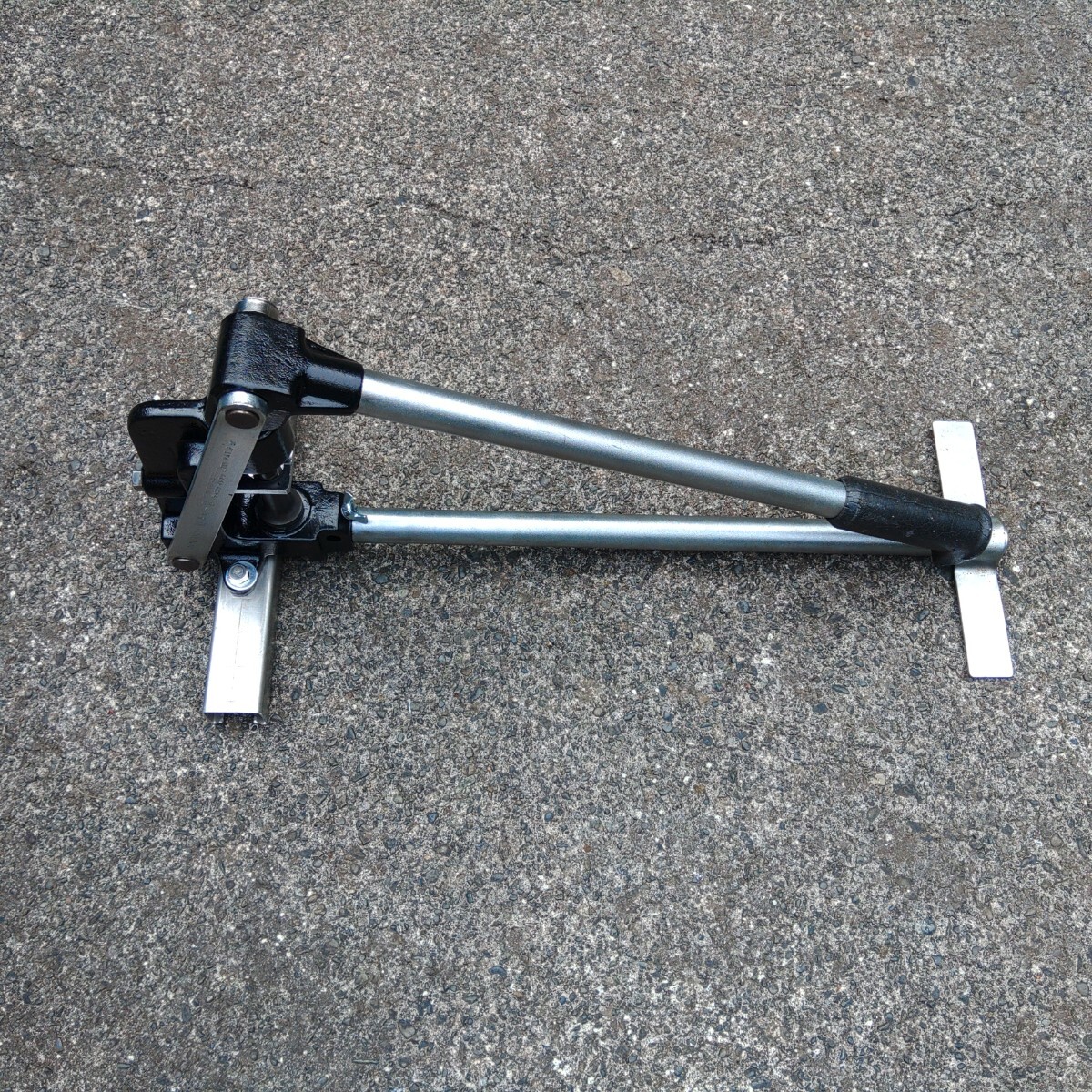 ネグロス電工 MAKD ダクター穴あけ工具 ダクターパンチャー 穴あけサイズ13Φ 中古 ゆうパック140サイズ 拍卖