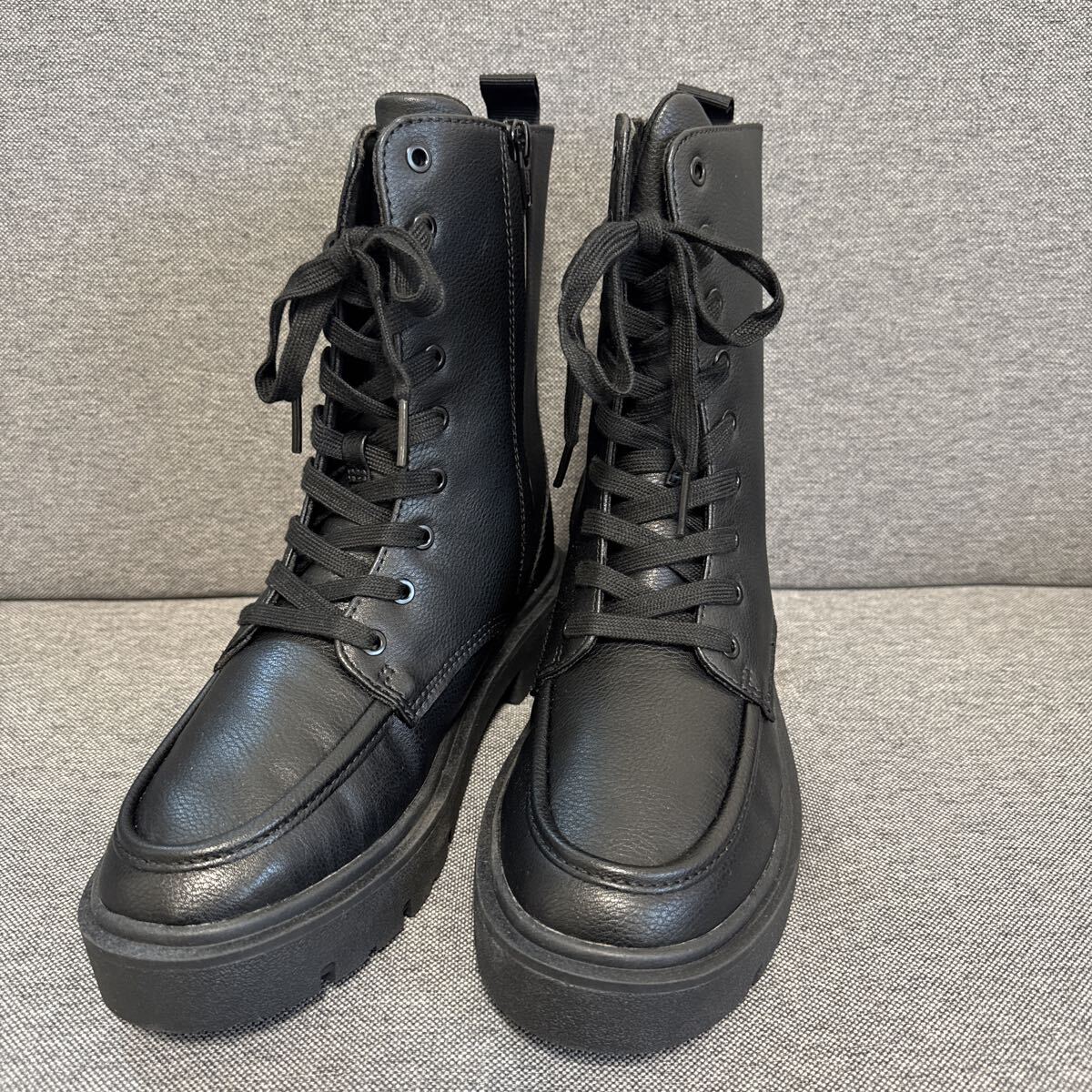 UNIQLO:C ユニクロシー レースアップショートブーツ 黒 ブラック サイズ24.5㎝ 未使用品 レディース拍卖