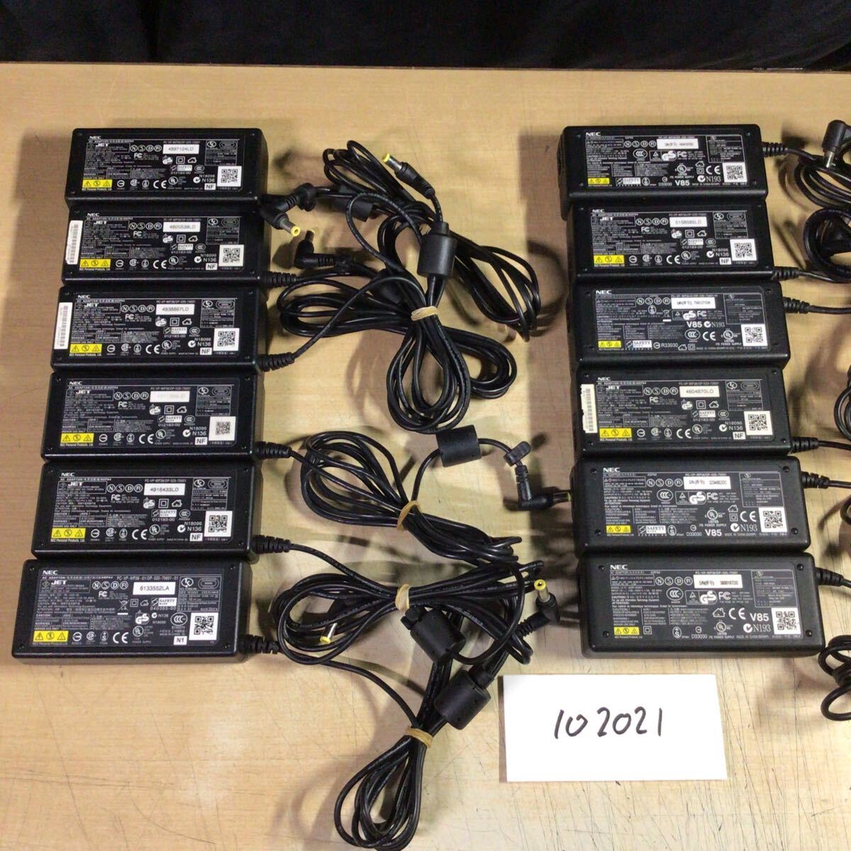 【送料無料】(102021E) 12個セット NEC AC Adapter ADP64 19V-3.16A 純正品 ACアダプター メガネケーブル付 中古品拍卖