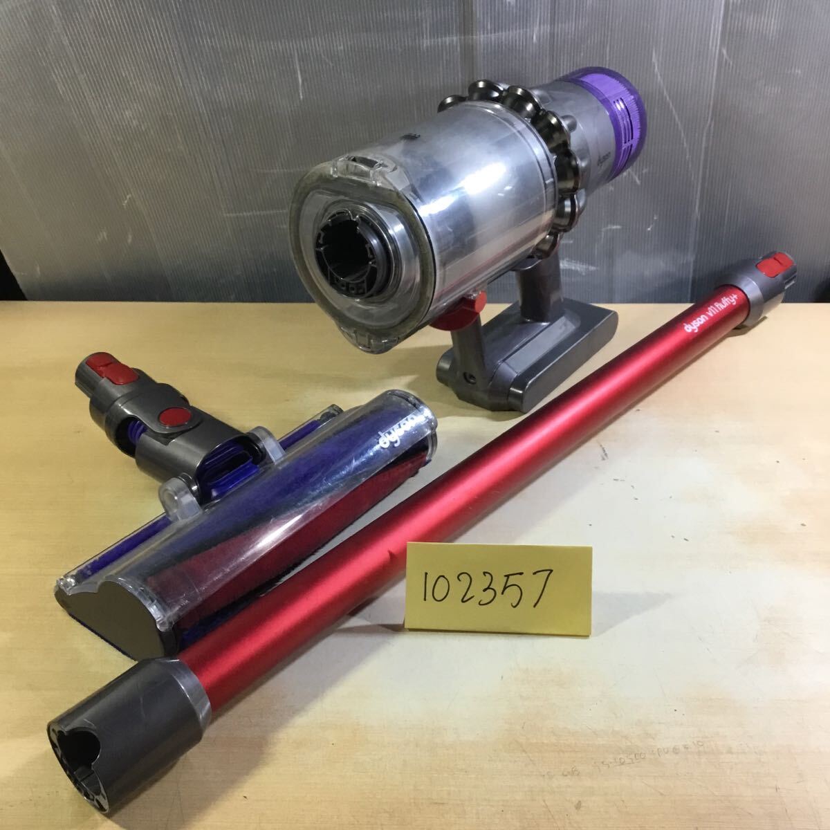 (102357G) dyson SV14 サイクロン式コードレスクリーナー ジャンク品拍卖
