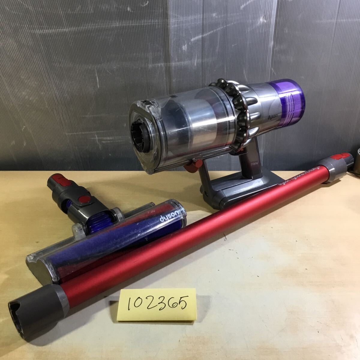 (102365G) dyson SV12 サイクロン式コードレスクリーナー ジャンク品拍卖