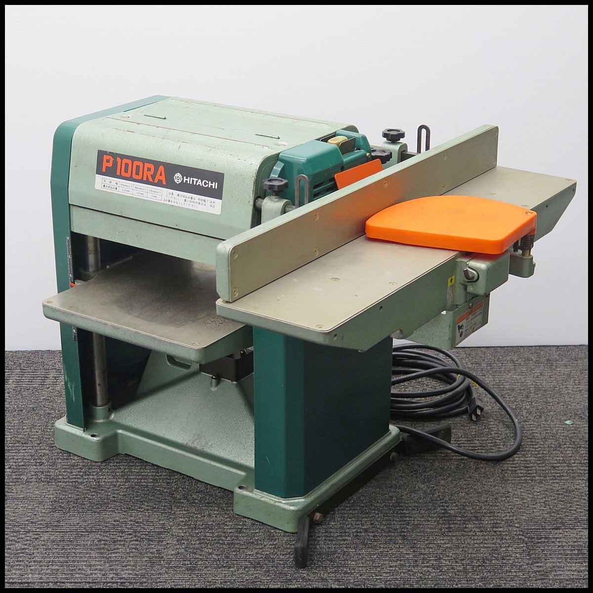 △H11) HITACHI/日立工機 小形 自動かんな盤 P100RA 自動幅312mm 手動幅156mm 100V 電動/木工機械/仕上加工/木材加工/角材/ヒタチ拍卖
