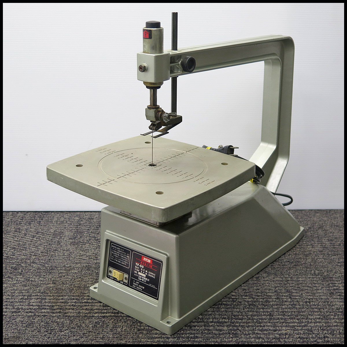 △C) RYOBI/リョービ 電動 糸のこ盤 TF-50 フトコロ360mm 卓上/木工機械/加工/切断/糸鋸盤/糸ノコ盤/DIY/日曜大工拍卖