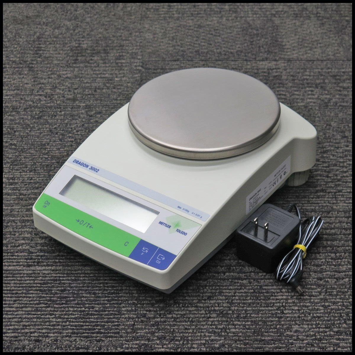 ●美品! METTLER TOLEDO 電子天びん DRAGON3002 ひょう量:3100g 最小表示:0.01g 【現状品】 メトラー・トレド/電子天秤/計量器/研究設備拍卖